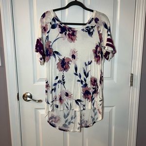 Maurice’s Women’s Floral Tie Up Oversized Shirt Large